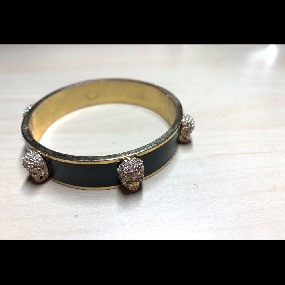 C wonder skull bracelet